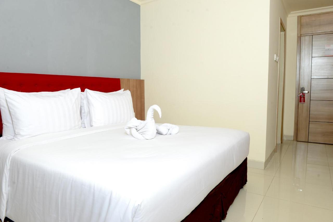 Moritz Hotel Rsab Harapan Kita Yakarta Exterior foto