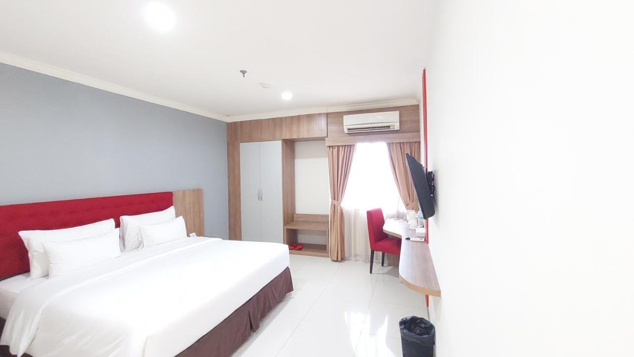 Moritz Hotel Rsab Harapan Kita Yakarta Exterior foto